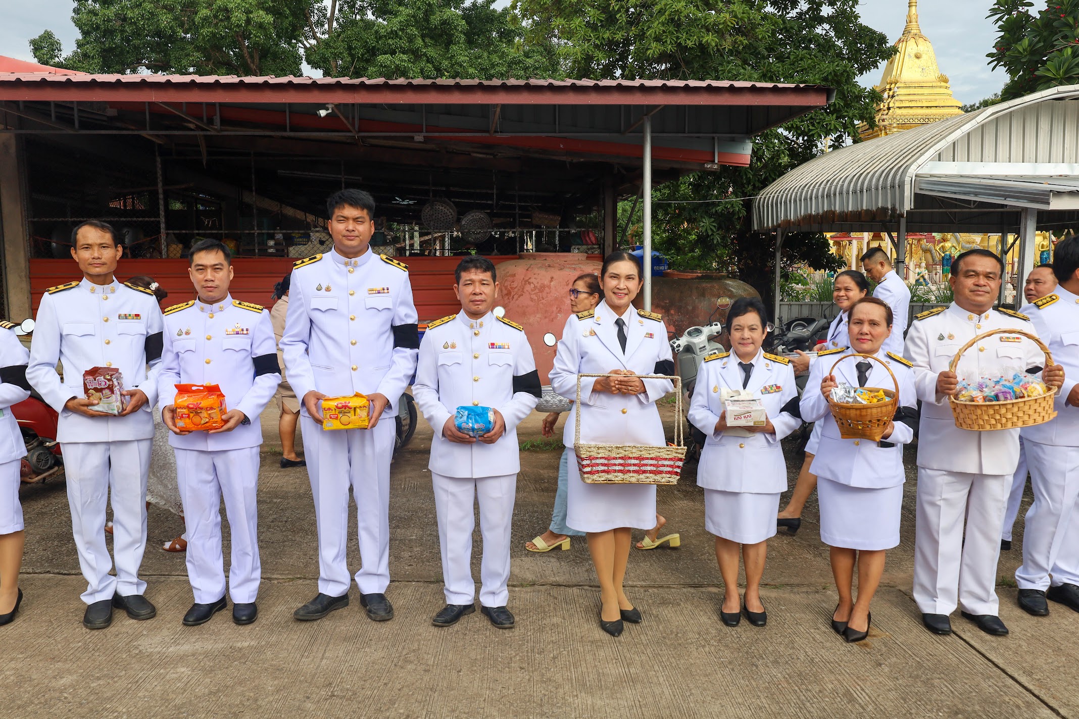 รูปภาพข่าว วันคล้ายวันพระราชสมภพสมเด็จพระนางเจ้าสิริกิติ์ พระบรมราชีนีนาถ พระบรมราชชนนีพันปีหลวงเเละวันเเม่เเห่งชาติ